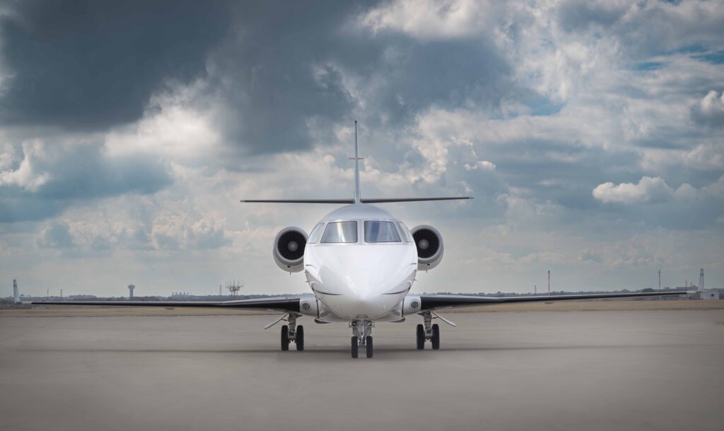 Vector Business Aviation News logo with blue and red colors.